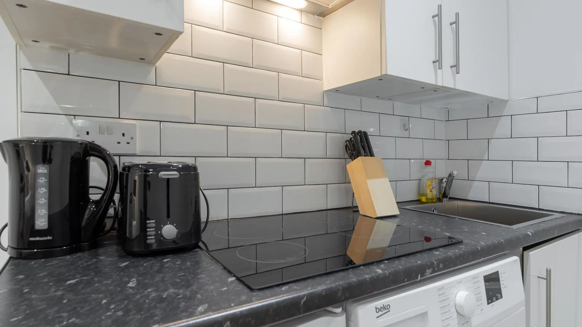Contemporaru Studio Apartment In Shoreditch London United Kingdom