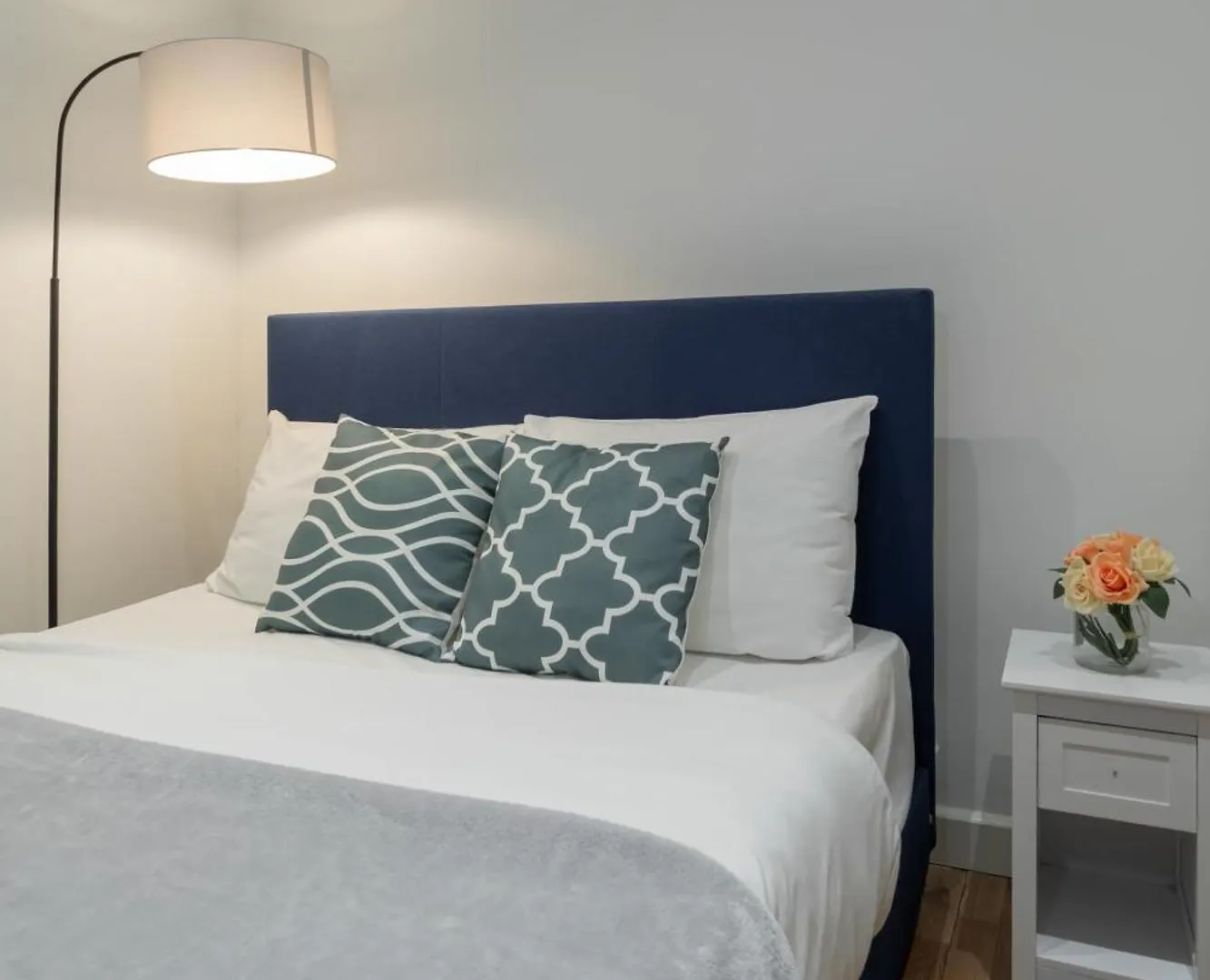 Contemporaru Studio Apartment In Shoreditch London 0*,